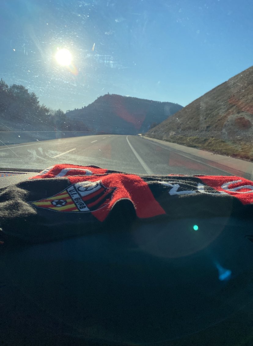 espatecats1973's tweet photo. AWAY DAYS ARE THE BEST DAYS…

#EspatecatsOnTour 🍻🎶❤️🖤 https://t.co/t0pMPZl3Oq
