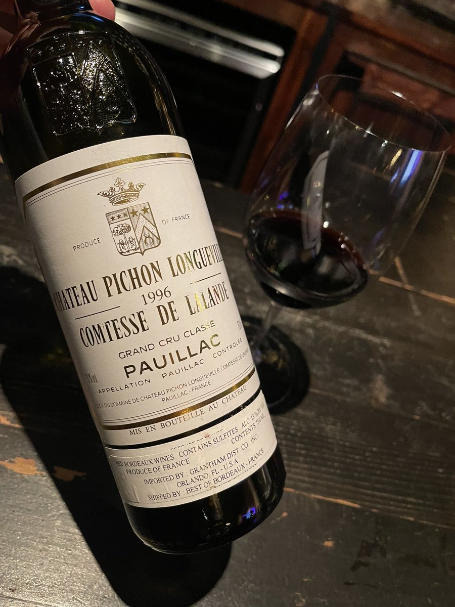 Pichon Lalande has long been one of my favorite Bordeaux producers, so I was excited to do a comparison tasting between the 1996 and 2000 vintages of Pichon Lalande!

instagram.com/reel/CnuP7QGDR…
#pichonlalande #bordeauxwine