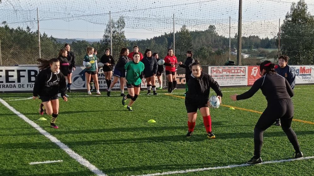 Galicia Rugby (@rugbygalicia) on Twitter photo 📷 Do adestramento celebrado hoxe da <a href="/RugbyGalicia/">Galicia Rugby</a> #M118_16 #Feminina no 🏟️ Manuel Regueiro <a href="/c_aestrada/">Concello da Estrada</a>
#RugbyGalego 📷 Do adestramento celebrado hoxe da <a href="/RugbyGalicia/">Galicia Rugby</a> #M118_16 #Feminina no 🏟️ Manuel Regueiro <a href="/c_aestrada/">Concello da Estrada</a>
#RugbyGalego