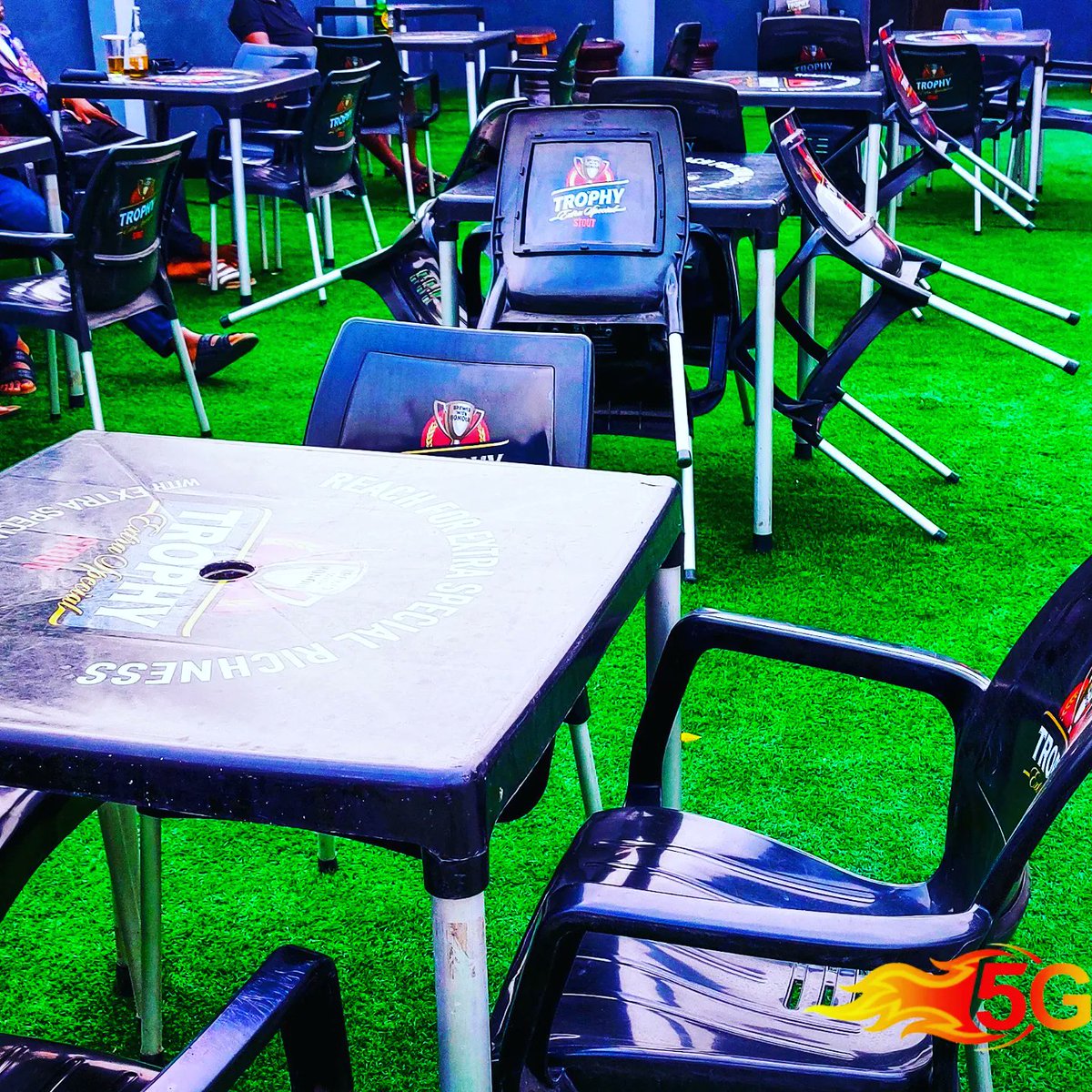 5GLoungephc's tweet photo. Its 2023 and the Weekend welcomes you and so do we. 5G LOUNGE also goes hard during the daytime. Come on to our spot... https://t.co/svazlxWmHg