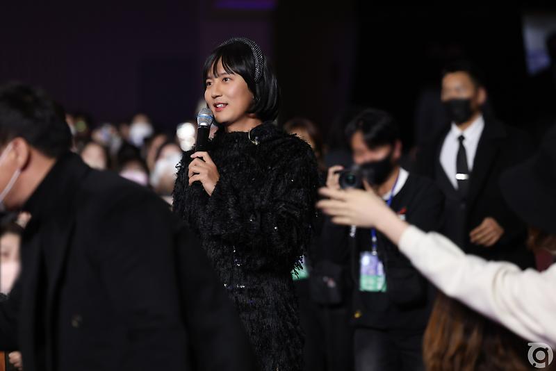 Daisy79602716's tweet photo. Michela 2019 vs 2022
Lovely & Sexy ๐
#KimNamGil #SMGshow #Gilverse https://t.co/rd0hakHH47