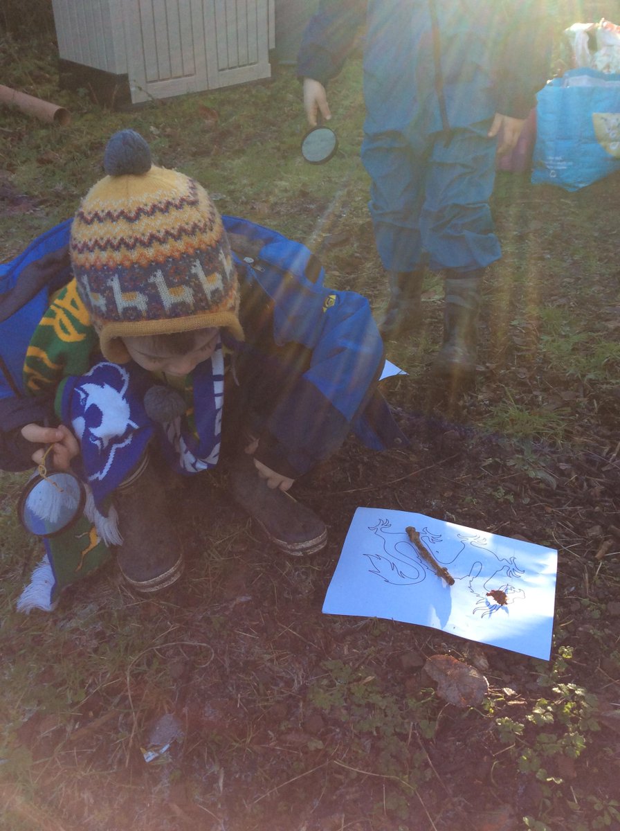 HambrookSchool's tweet photo. We celebrated Chinese New Year and 'The Year of the Rabbit' in Forest School this week by checking on our rabbit burrows and making dragons out of leaves and sticks. #Hambrook1 then enjoyed playing with the ice before warming their hands with a hot drink! https://t.co/JKJivqmYOV