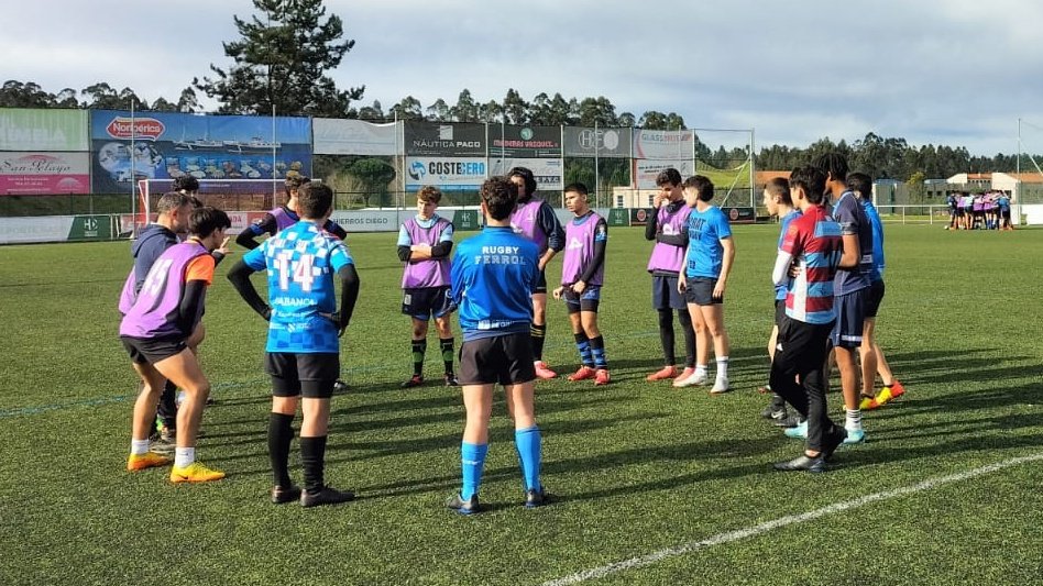 Galicia Rugby (@rugbygalicia) on Twitter photo 📷 Do adestramento celebrado hoxe da <a href="/RugbyGalicia/">Galicia Rugby</a> #M18 #Mixta no 🏟️ Campo Municipal do <a href="/c_aestrada/">Concello da Estrada</a>
#RugbyGalego 📷 Do adestramento celebrado hoxe da <a href="/RugbyGalicia/">Galicia Rugby</a> #M18 #Mixta no 🏟️ Campo Municipal do <a href="/c_aestrada/">Concello da Estrada</a>
#RugbyGalego