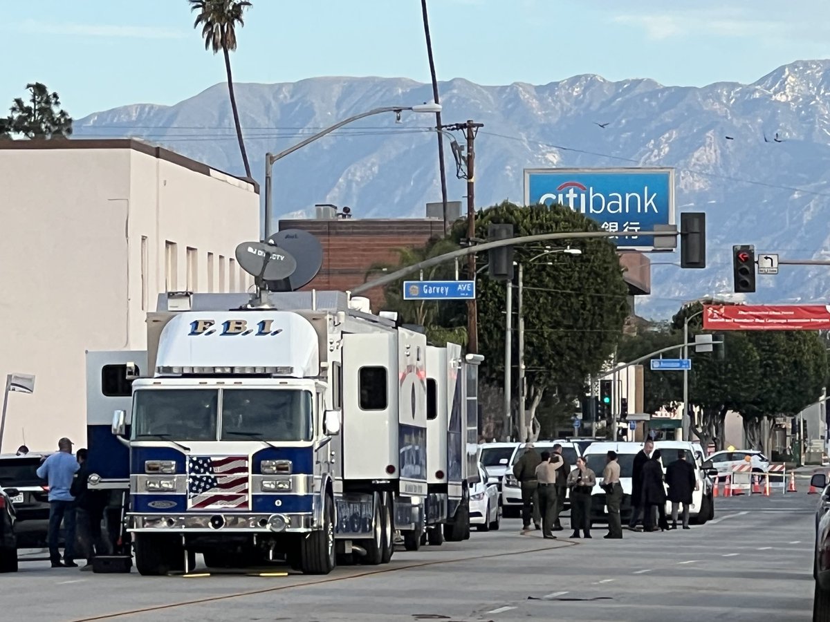 Josh Lederman on Twitter "FBI on the scene here in Monterey Park, CA