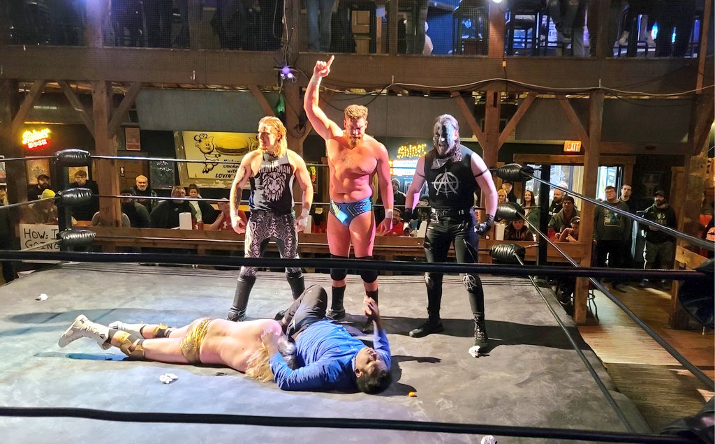 ICYMI: After @fakebraxton lost his rematch to @DJClickNPlay, he blamed @PrimeTimeJT93 & @RiptStudwell, saying he needed an 'upgrade.' It was then that @AugustusDraven & @proJMarston viciously attacked Thomas and Studwell while Braxton looked on in amusement.