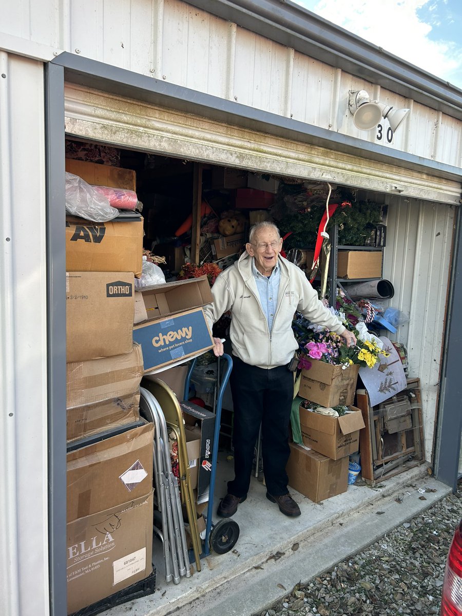 We have 10x5’s, 10x10’s, &amp; 10x15’s now available with plenty of outdoor parking open. Come check us out. Security cameras, fully lit, automatic gate with 24/7 access. Tell your family n friends to call 317-861-9231. Ty