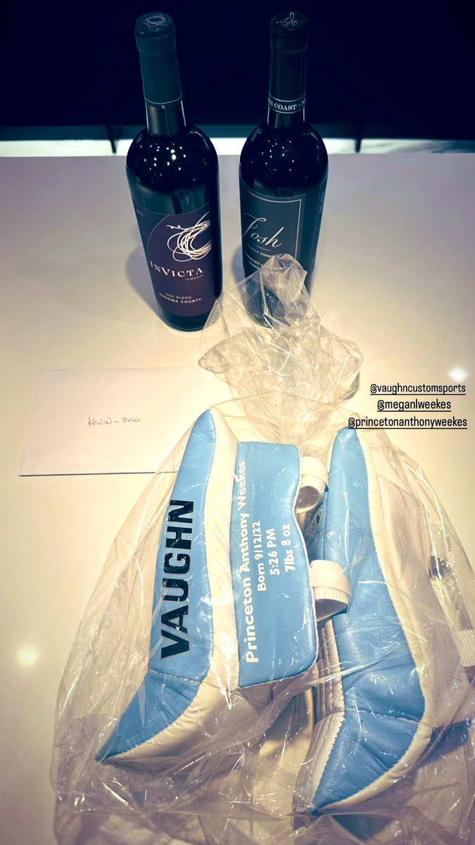 KevinWeekes's tweet photo. Thank you so much to the team at @VaughnHockey for Princeton’s first set. 🥹🙏🏾👶🏽🥰. @espn @NHL @NHLNetwork @TSNHockey @DKSportsbook #HockeyTwitter . https://t.co/oAwBap8uER