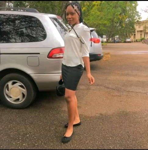 Jigga_12's tweet photo. Please help me tell a friend to tell another friend to repost this 🙏🏾 🥲 she’s my family friend and like a sister to me 🙏🏾🙏🏾🙏🏾 pls guys. Last location seen by her family was Kubwa, Abuja. https://t.co/t2FdWlK1ve