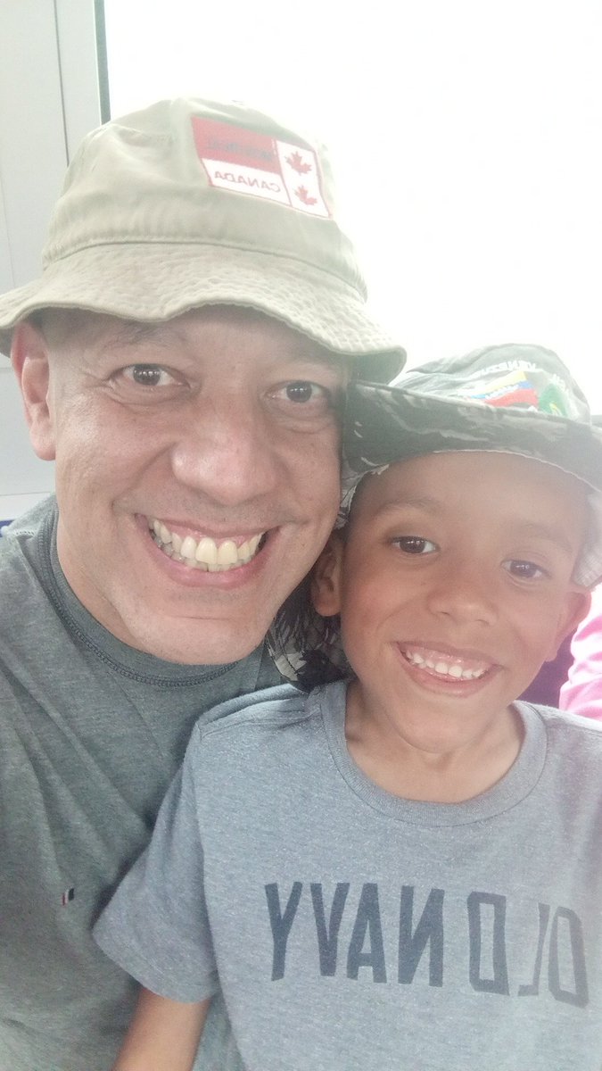 Jackttoy's tweet photo. Nos fuimos de Paseo
#meandminime https://t.co/l0FehRVQwi