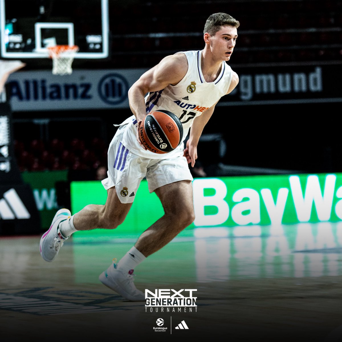 FCBBasketball's tweet photo. 🚨 WHAT A GREAT FIRST HALF
This #adidasNGT under-18 final between @RMBaloncesto and @bczalgiris has it all. 47-36 #RMBZAL
Tune in on Twitch!
▶️ https://t.co/NCaHdMemjA…
#angt #Euroleague https://t.co/ig981BoO41