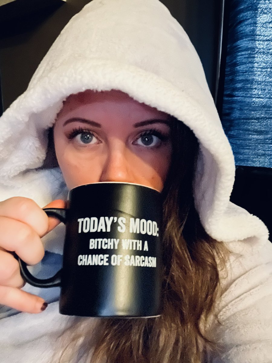 RoDesolation's tweet photo. It’s a cold and snowy morning. I’d love to be able to stay home and lay by the fireplace but have a few things that require me to leave the house. What are you up to today? https://t.co/vP5AR6f0n9