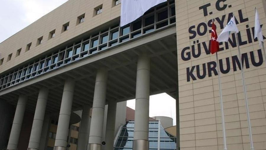 uysal_eroglu's tweet photo. @sgkcalisanlari @facar20 @MemurSenKonf @Kamu_Sen @TurkBuroSenGM @BuroMemurSen_ #sgkcalisanlari uzmanlık ve sosyal güvenlik tazminatı istiyor. https://t.co/dZNdLZi7vS
