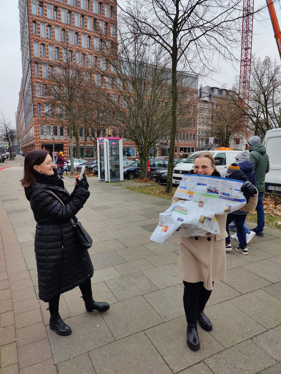 akorhonen's tweet photo. Preparing workshop for #coBle project and got lost with the flying map of Hamburg @HAMK_Edu @HAMK_AOKK https://t.co/zP5so75Qec