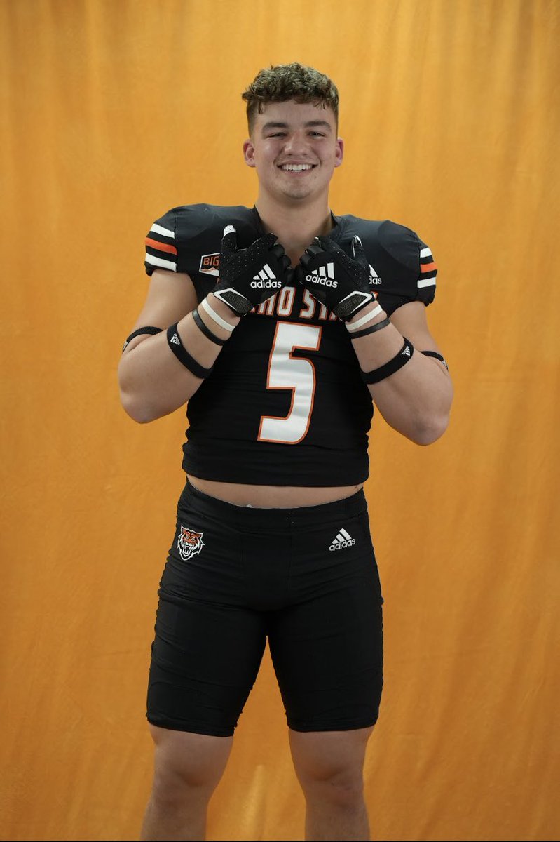 After a great visit and meeting some great people, I am excited and blessed to say that I have received a full scholarship offer from @IdahoStateFB! <a href="/Rundatheball/">Josh Runda</a> <a href="/Coach_Snelling/">Coach Snelling</a>