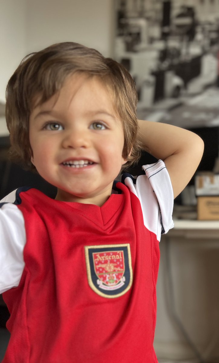 Ready for today’s game #ARSMUN <a href="/Arsenal/">Arsenal</a> #NBCPremierLeague ♥️♥️♥️ #coyg #arsenal <a href="/premierleague/">Premier League</a>