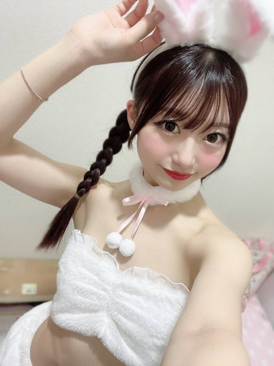 笠木一香.