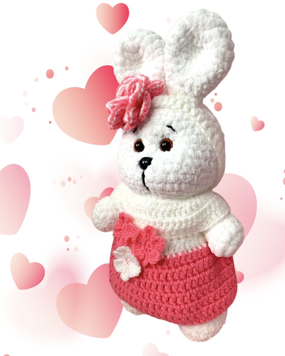 Эта Зайка для тех кто любит и любим 💕
по всем вопросам пишите  в Сообщения группы 
#knittedtoysamara