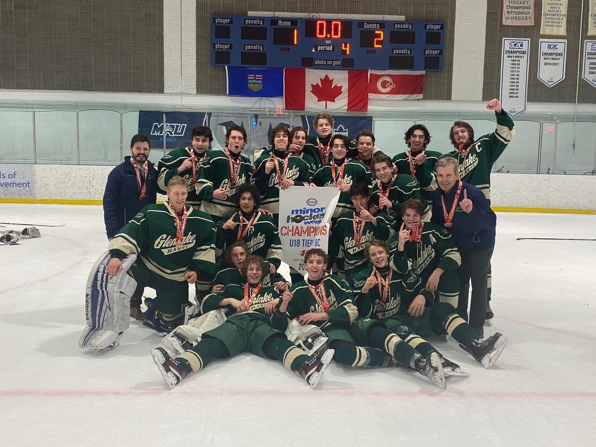 heididelf's tweet photo. Two shootout wins in a row to claim Esso championship. And this one in front of a packed rink. What a fun week. 🥇 #myjackson #emhw https://t.co/2tuH6hIpjh