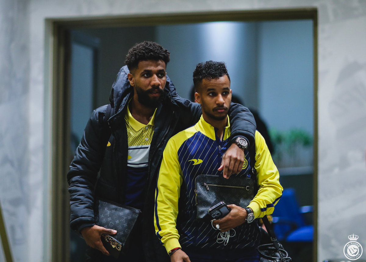AlNassrFC's tweet photo. أسابق الساعة .. و تسبقني الساعة 🎼🤩 https://t.co/bWmfPF1mcS
