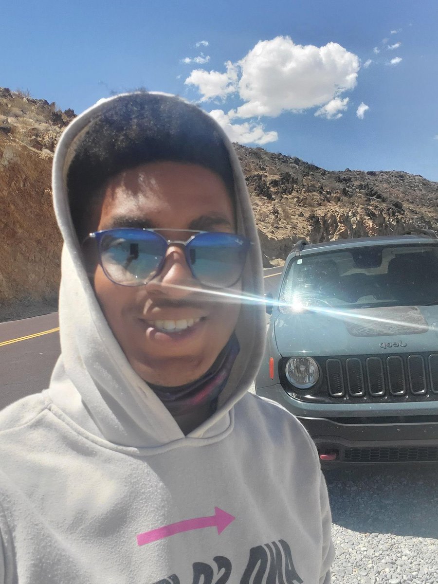 PleaseHelpFind4's tweet photo. No matter where Daniel went, he took the time out to enjoy his surroundings.
I will continue my fight to bring him home. We will find Daniel! https://t.co/ELRODLL5SW https://t.co/YXoZMaVd2N