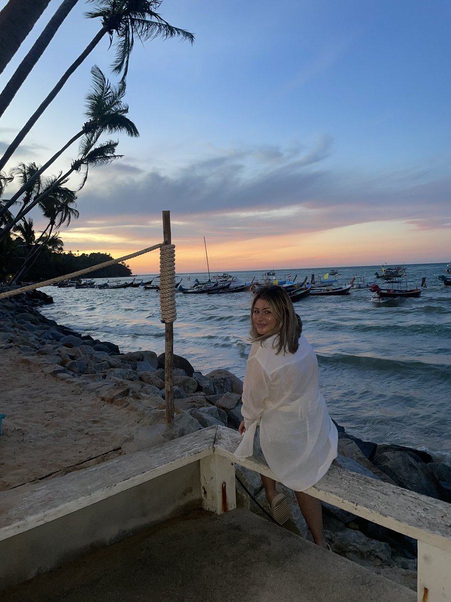 Julz 🦋 tweet media