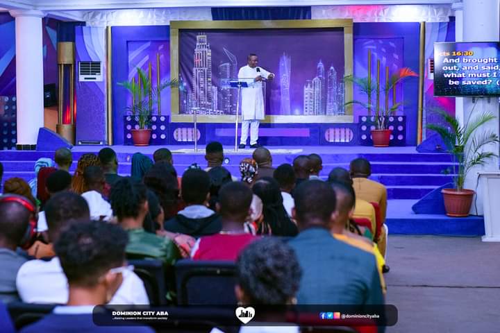 dominioncityaba's tweet image. In-depth teaching session with Engr Francis Adeyemi.
.
.
.
.
#DominionCityAba #DCService #DominionCity #church #sunday #DominionMandate