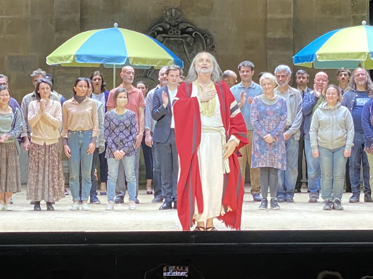 WandererSite's tweet photo. Moïse et Pharaon a @operadelyon : très belle représentation avec #michelepertusi @alexesposito6  et #berzhanskaya en très grand style superbe dir. de #rustioni. MeS Kratzer toujours aussi riche intelligente et ironique si vs trouvez des places n’hésitez pas https://t.co/7CrYVQLpH8