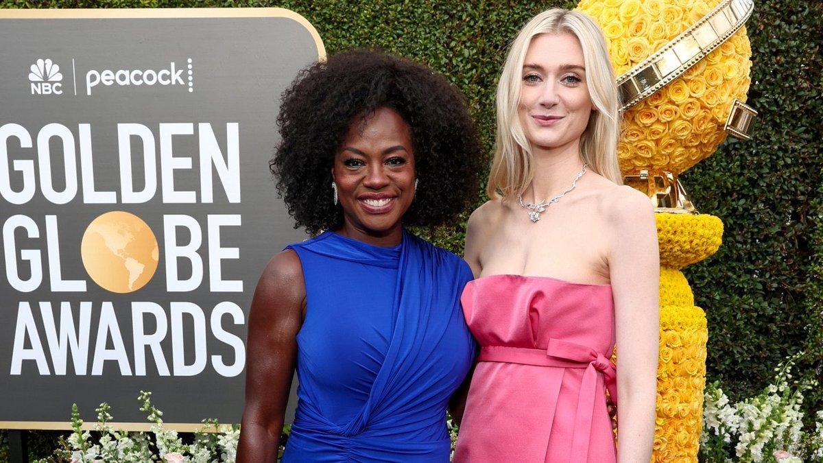 Elizabeth Debicki and Viola Davis at the #GoldenGlobes2023