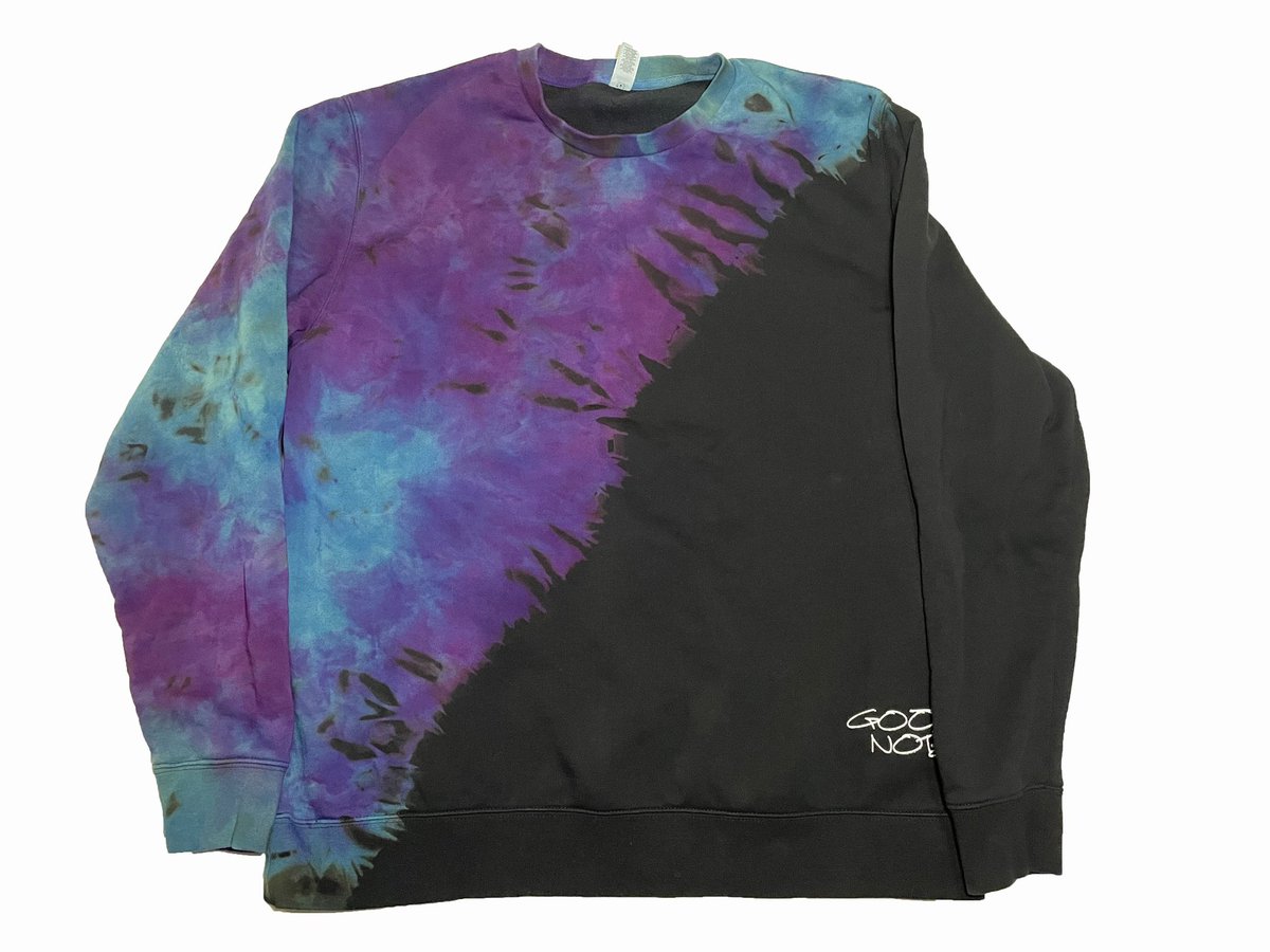 GoodNoteCo's tweet photo. 🟦🟪
Blue and Purple color combo is a favorite! Check out all the new options on our website!

https://t.co/jeHIEGbzfh

#goodnote #goodnoteco #tiedye #streetwear #streetstyle https://t.co/zHRJvxowo2