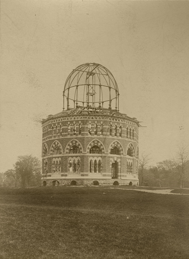 SchafferLibrary's tweet photo. This is just one of the photos you can currently see in our exhibition Tales from the Picture File in Beuth Atrium! Be sure to stop in some time this term to take a look.
Isn't this such a cool shot?
#TBT #NottMemorial #NottShot #SchafferLibrary
#UnionCollege #Schenectady https://t.co/o5UsbC69Ar