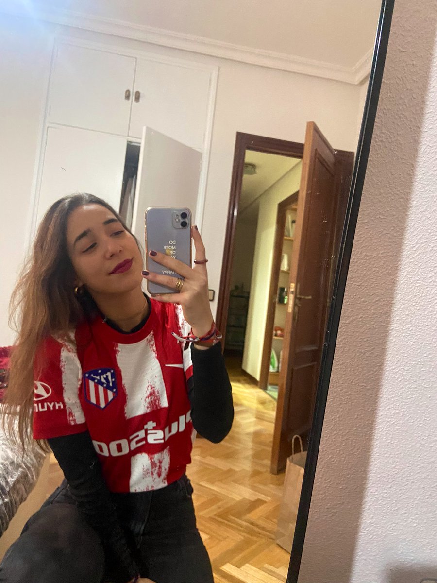 AndreaPayne96's tweet photo. Todo lo que me hace feliz últimamente 💝 https://t.co/e9w9lW6RNp