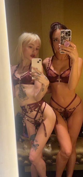 Tell your princesses how much you love it.. 💋👑  @SabinaRouge https://t.co/kJMXz2duO9<a class="tags" href="/tag/sabinarouge">@sabinarouge</a><a href="/tag/newprofilepic"class="tags"><span>#newprofilepic</span></a>