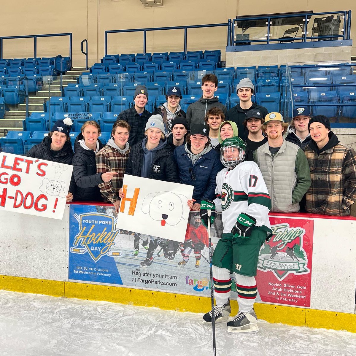 Fargo Force on Twitter "The boys visited the Moorhead Sports Center