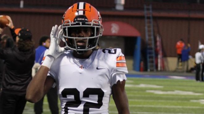 Defensive Back  CJ Martin is pumped up regarding his Army West Point offer

“Don't Be On The Outside Looking In - Come Inside 
@GoBlackKnights For The Latest Dose Of #ArmyFootball Recruiting News &amp; Highlights”

Click Here: bit.ly/3D6Tb9r