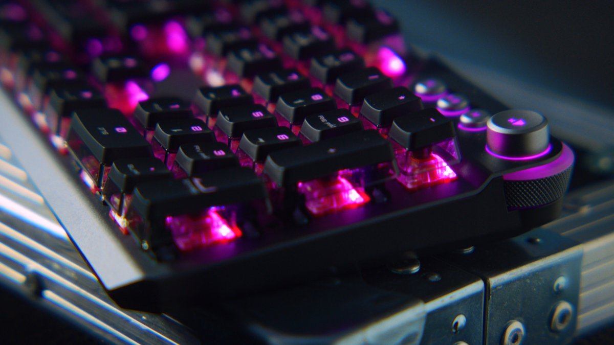 ¿Quieres llevarte este teclado MSI VIGOR GK71 SONIC?
Es muy sencillo, solo tienes que:
👉 Seguir a <a href="/EsekaYT/">Eseka 🚀</a> 
👉 Seguir a <a href="/MSI_ES/">MSI Gaming España</a> 
👉 Dar RT
👉 Mencionar a 2 amigos (sin límite de participación)
El sorteo es válido para España y termina el 05/02/2023.
Mucha suerte a todos ✌️