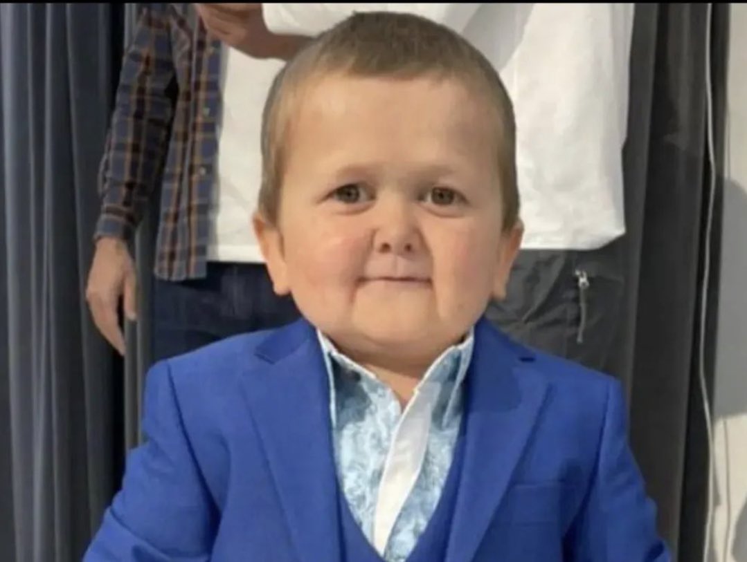 AshCrypto's tweet image. Me buying btc at $16k Vs now at $23k