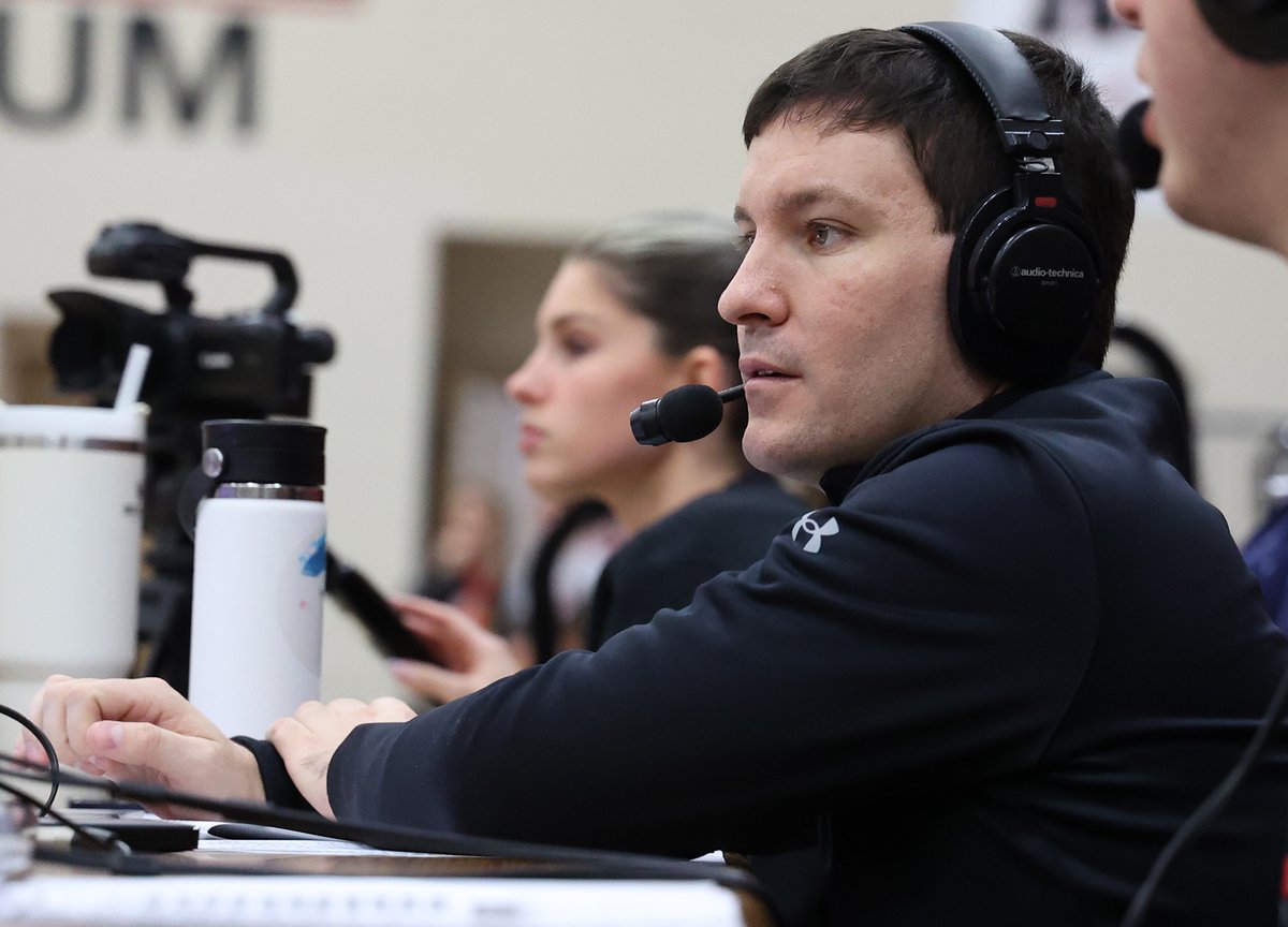 These two deserve all of the thank you's during  <a href="/CollSportsComm/">College Sports Communicators</a> Week. @AdamGardner1984 &amp; <a href="/DakotaSmithBRSN/">Dakota Smith</a> do the work on gameday that you read and watch. I just try and keep the train on the tracks! Thank you both for helping tell the stories of <a href="/ravenathletics/">Raven Athletics</a>