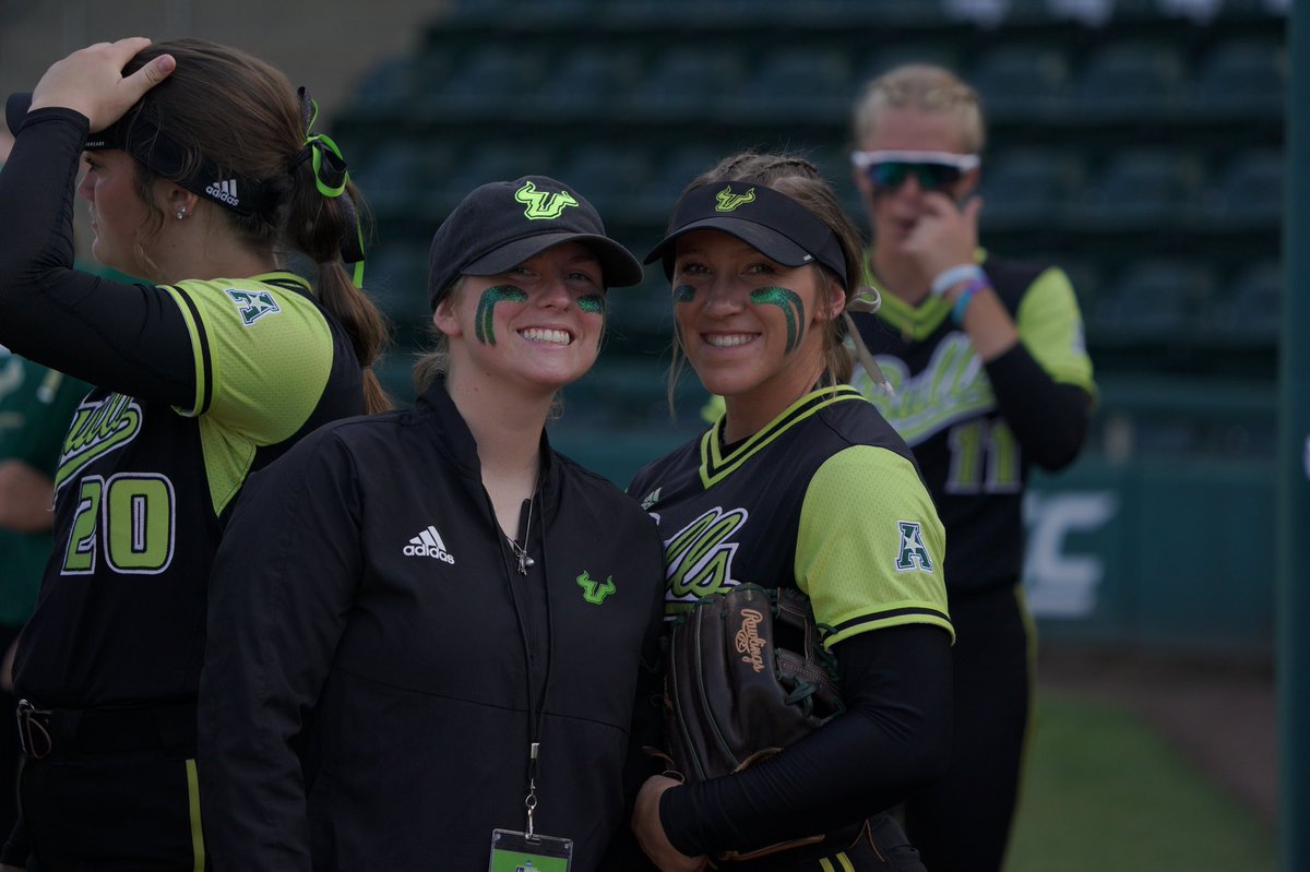 We are all in #VSCANCER! 🎗

Team up with USF softball to help raise money for cancer and come support us at our VS Cancer game on April 30th!

team.curethekids.org/fundraiser/438…