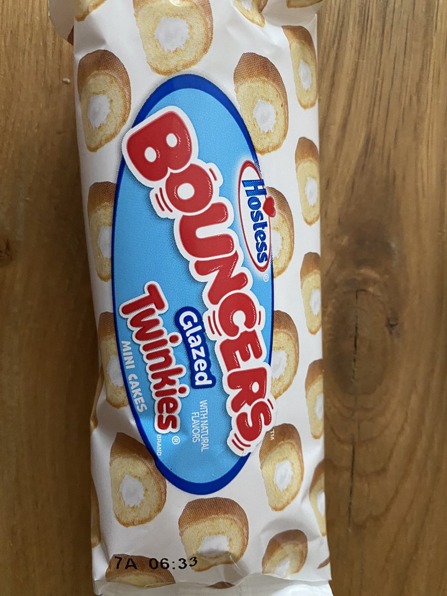 PRALLST's tweet image. Could @Hostess_Snacks make #Twinkies any more healthy? Oh yeah, glaze them!