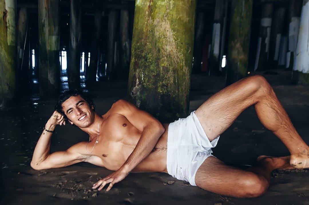 AmenEverytime's tweet photo. Happy Sunday everyone! #Everybody✨   Model: Raphael Diogo #RaphaelDiogo #Photography #AdamWashington @adamjwash #WeekendVibes #HappySunday #TeamPnV #PNVNetwork @MrPeaksNValleys @CChasePnV 

📷 Photo by Adam Washington https://t.co/Wxo3sEKtWn