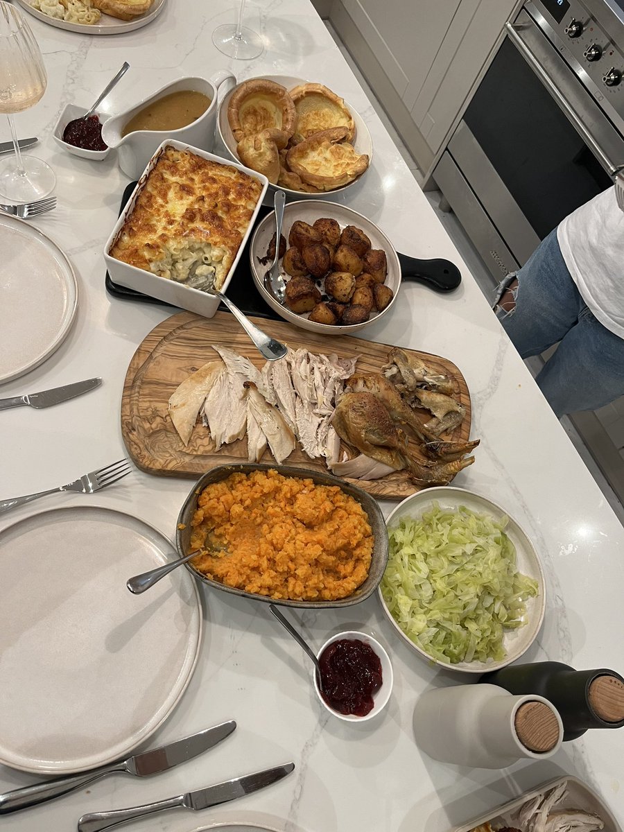 Luke Bowes tweet media