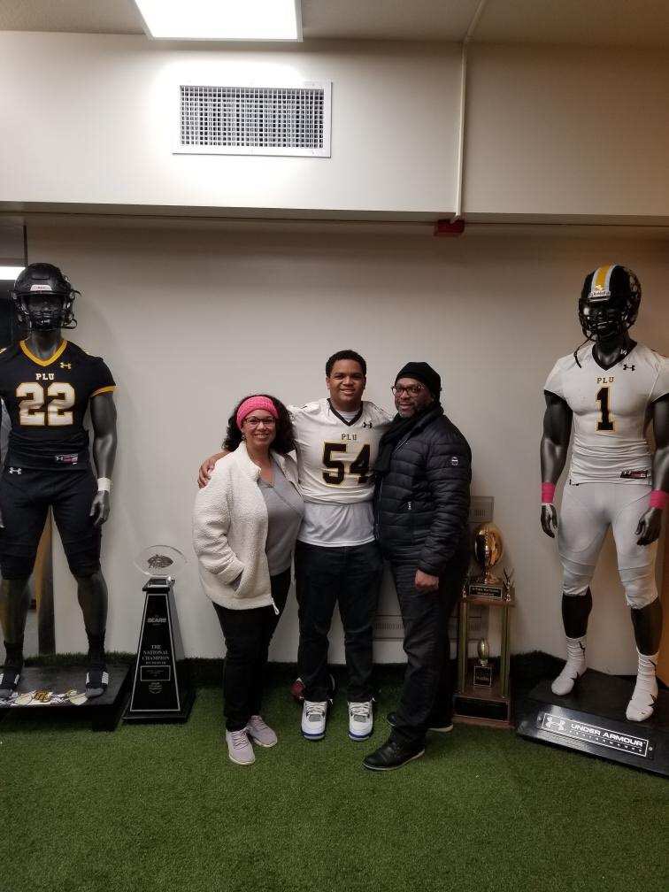 Ethan Hall tweet media