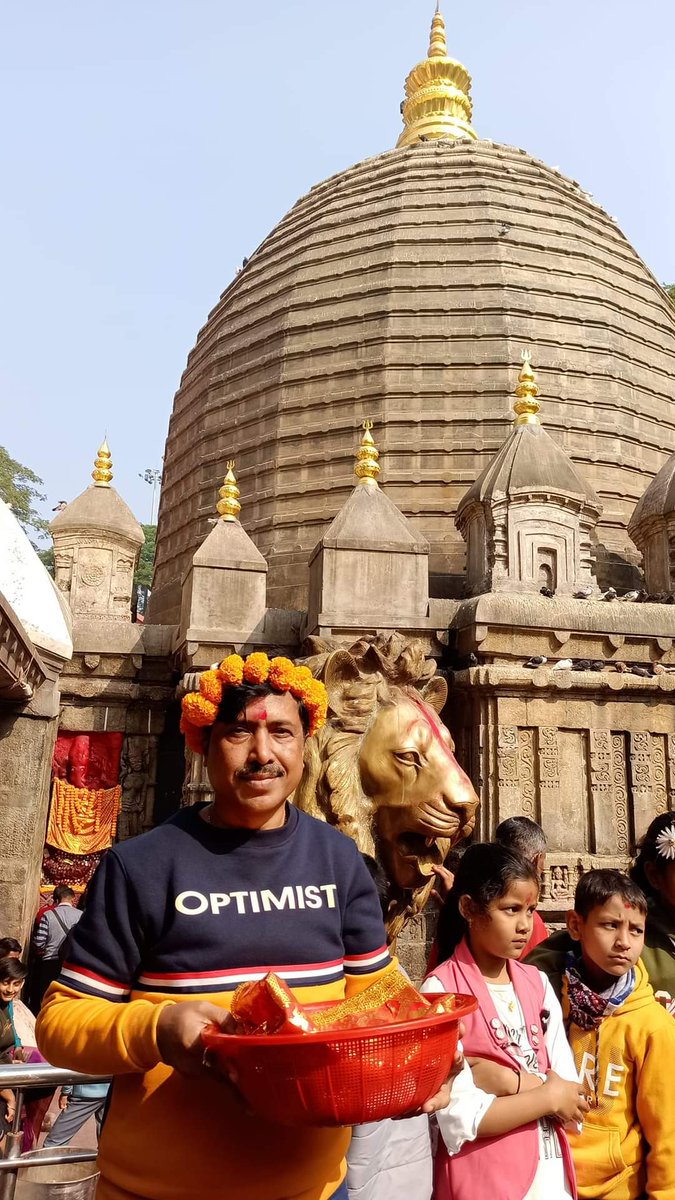 GR_Raghavender's tweet image. #TempleRun2: This morning the heavenly doors of 🕉Maa Shri #Kamakhya or Kameswari the Goddess of Desire opened for me at #KamakhyaTemple🎪,Nilachala Hill, Guwahati,the most sacred &amp;amp; oldest of the 51 #ShaktiPeethas on earth🚩