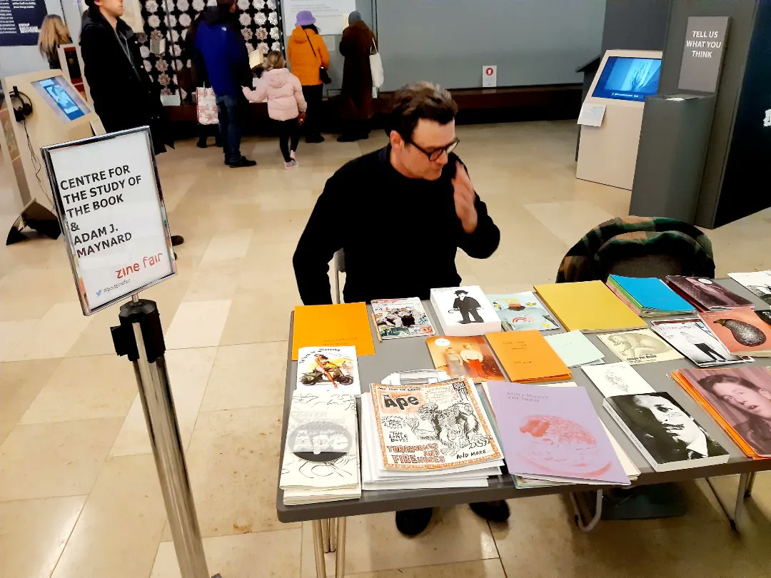 adamjmaynard1's tweet photo. Bodleian Zine Fair yesterday at The Weston Library. Many thanks to @bodleianlibs @bodleiancsb
#zines #printedephemera #bodleianbibliographicalpress #zinefair #adamjmaynard #adamjmaynardpoetry #adamjmaynardart https://t.co/aTj61QxBp1