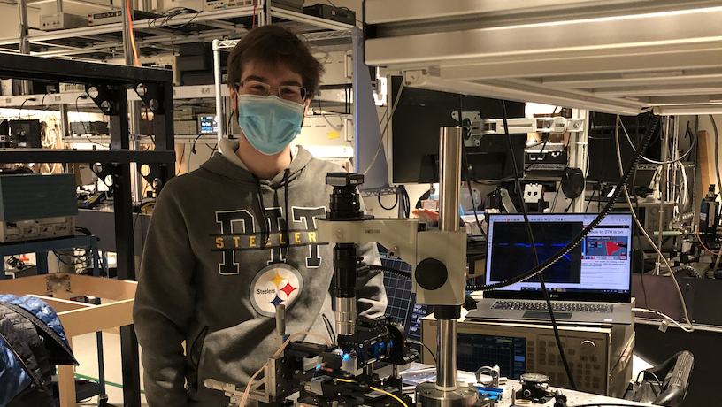 mateuscorato's tweet photo. I am happy to share an interview about my PhD experience in the @LipsonGroup and about our latest @NaturePhotonics paper on widely tunable and narrow linewidth chip-scale lasers from near-ultraviolet to near-infrared wavelengths (https://t.co/Fqx4x00XHM)!
https://t.co/j2wo04WWPu https://t.co/J5ZFydQt2p
