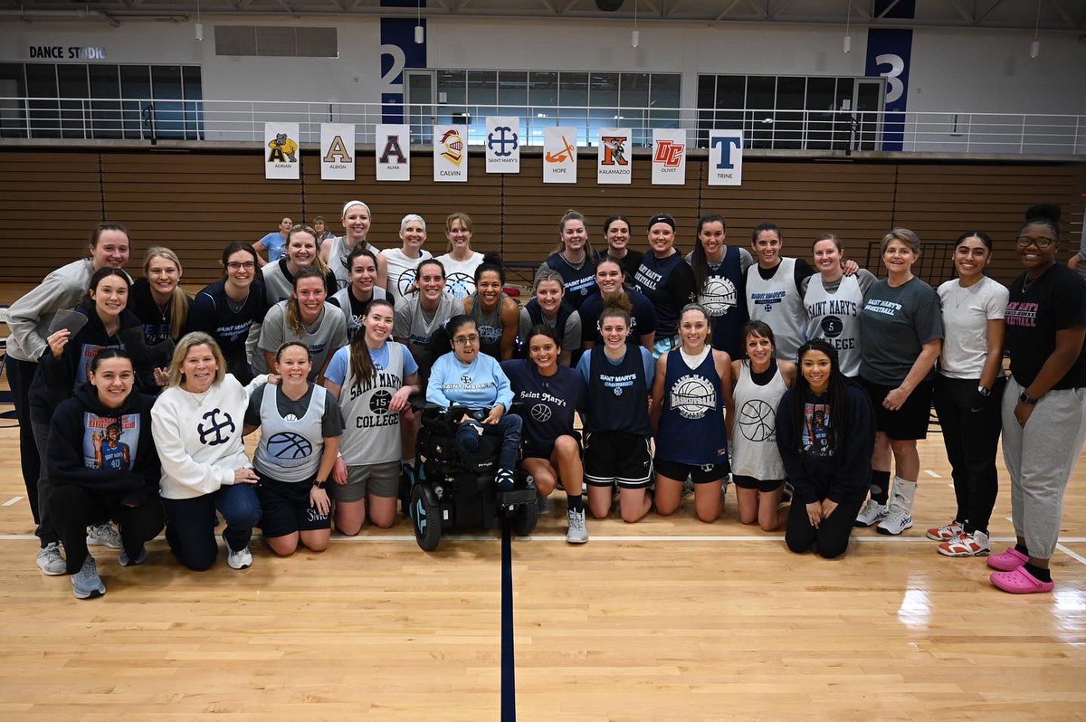 Belles Basketball tweet media