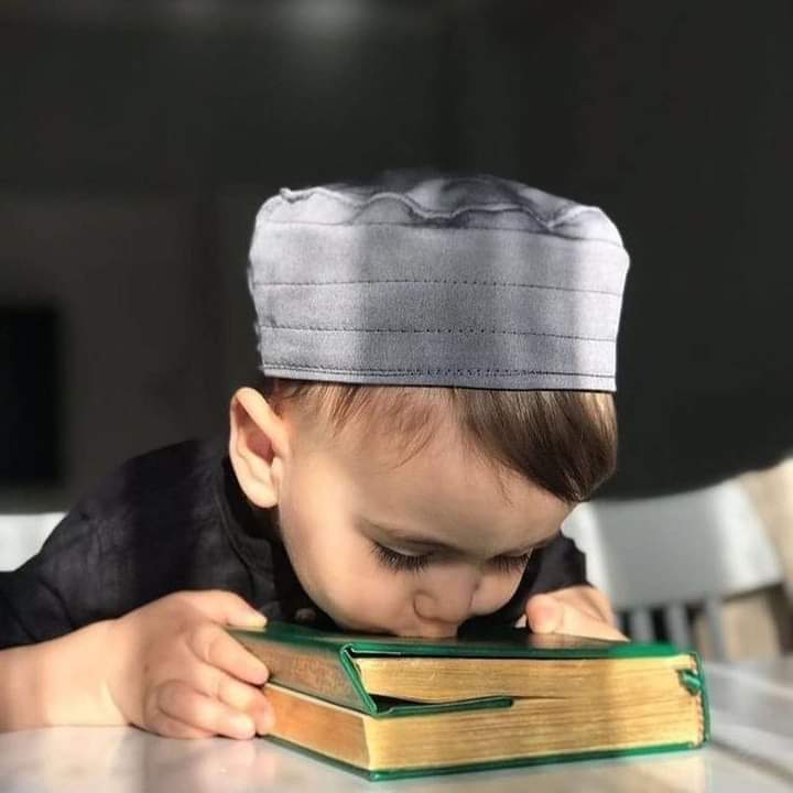 “Allah nûrunu mutlaka tamamlayacaktır…” (Saf Sûresi 8)

#kuran #kuranıkerim