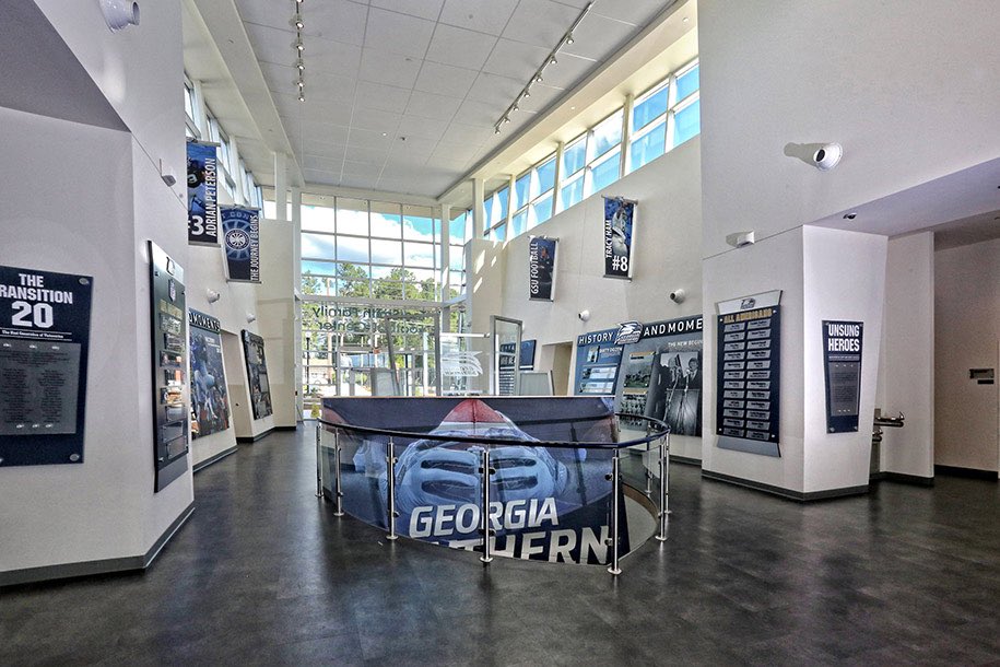 GEORGIA SOUTHERN FOOTBALL LOOKING FOR RECRUITS TO ADD TO THEIR WATCH LIST‼️✅ LOOKING AT ALL POSITIONS🚨‼️RT AND DROP TAPE🔽🔽🔽🔽🔽🔽

🔗One11Recruiting.com