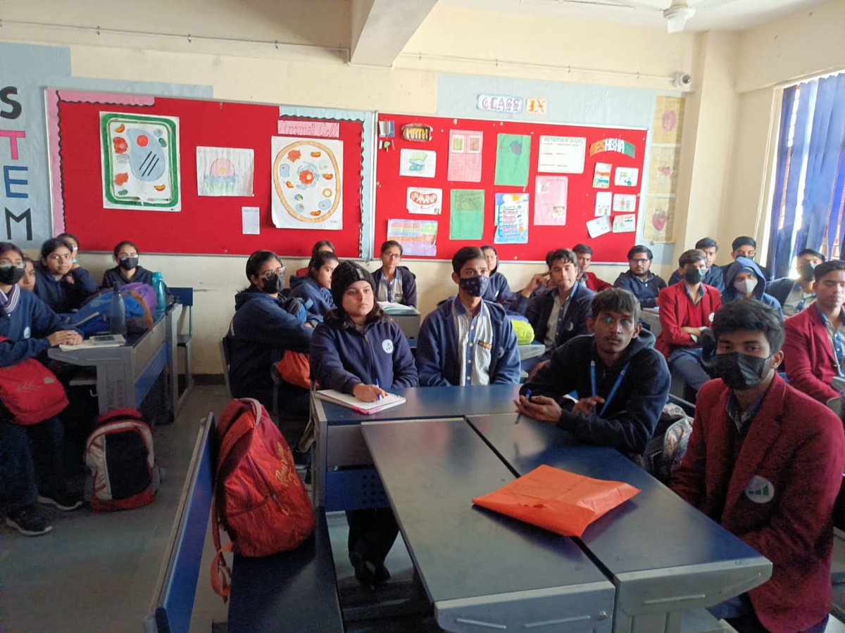 AmbedkarSoSEKhp's tweet image. #DelhiGovtSchools
#GettingFutureReady

CUET session held in the school for Class XII students by EVGC was to create awareness about the process.  
It will help students prepare at the end of Class XII to get admission in various undergraduate courses in the Indian universities.