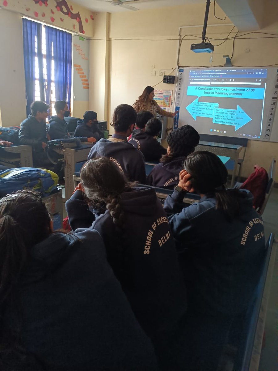 AmbedkarSoSEKhp's tweet image. #DelhiGovtSchools
#GettingFutureReady

CUET session held in the school for Class XII students by EVGC was to create awareness about the process.  
It will help students prepare at the end of Class XII to get admission in various undergraduate courses in the Indian universities.